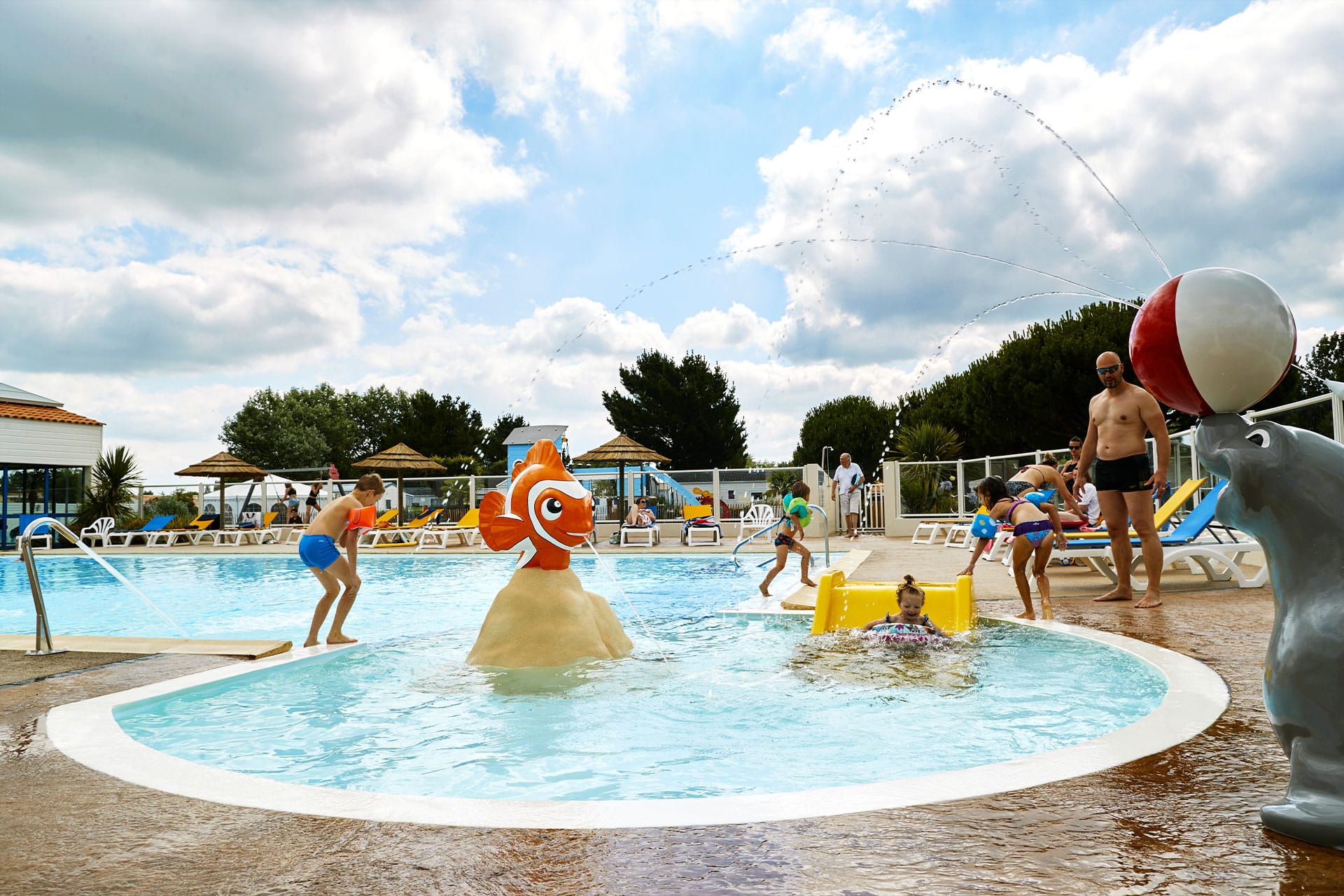 WATER PARK, SPA AND AQUAGYM
